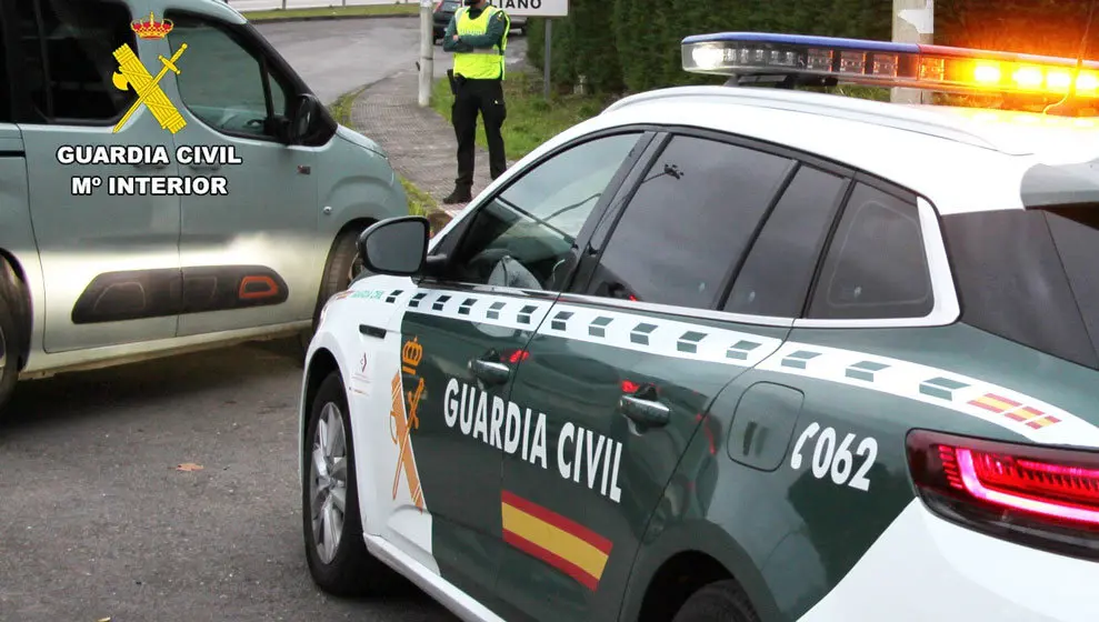 Patrulla de la Guardia Civil