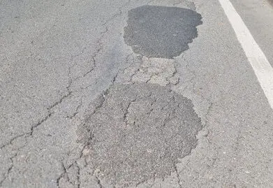 Estado de la carretera autonómica a su paso por Renedo de Piélagos