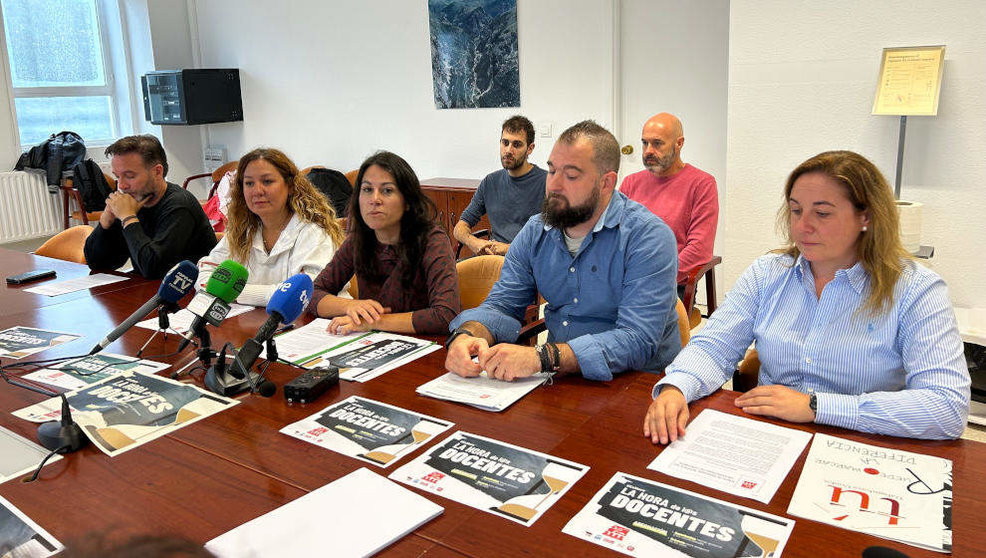 Rueda de prensa de la Junta de Personal Docente no Universitario para presentar la campaña 'EsAhora la hora de l@s docentes'