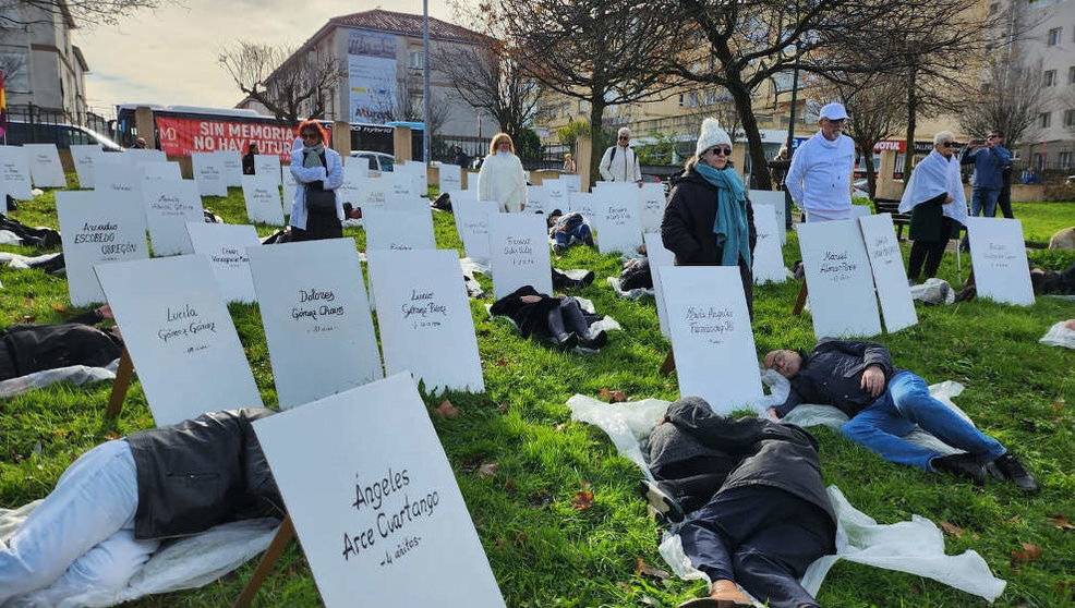 Homenaje a las víctimas del bombardeo de Mendicouague