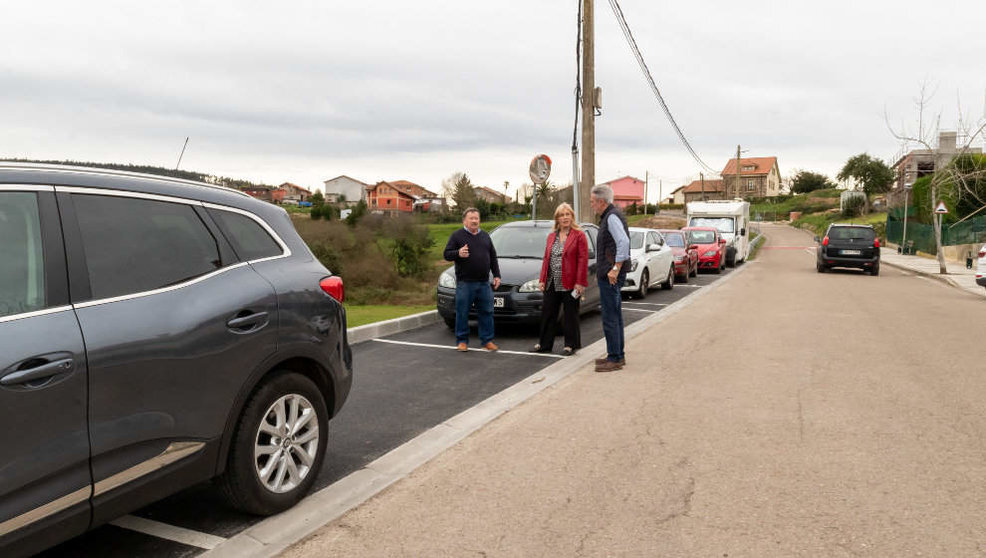 Nuevas plazas de aparcamiento en Soña