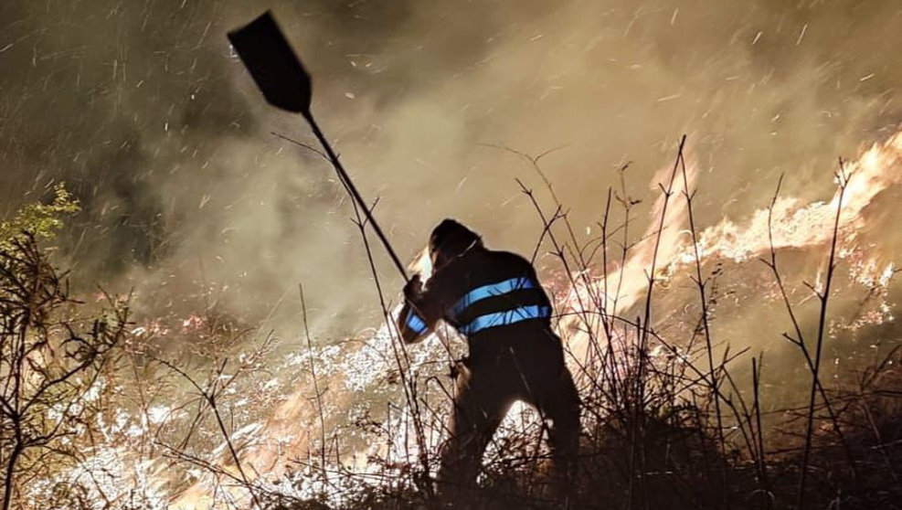 Extinción de un incendio en Cantabria