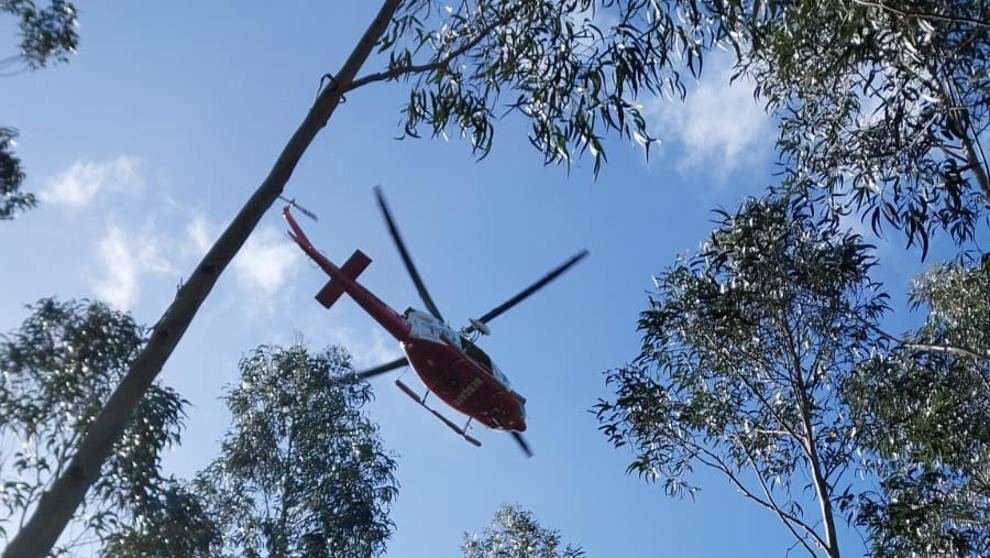 El helicóptero localiza en buen estado a un hombre de 75 años desaparecido en Meruelo