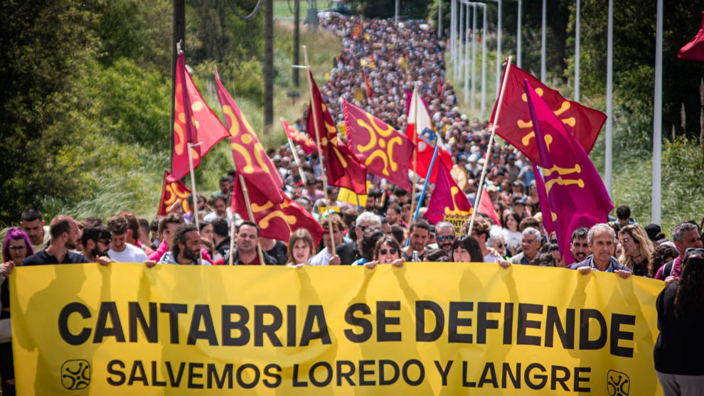 Manifestación 'Cantabria se Defiende', organizada por Cantabristas