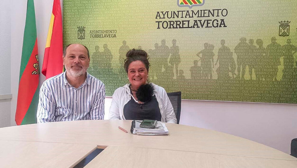 Javier Rodríguez, de la Escuela de Caminos, y la concejala Esther Vélez