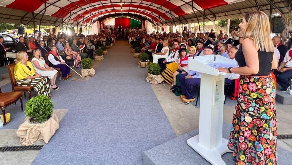 La presidenta de Cantabria, María José Sáenz de Buruaga, en el 58º Día de Cantabria