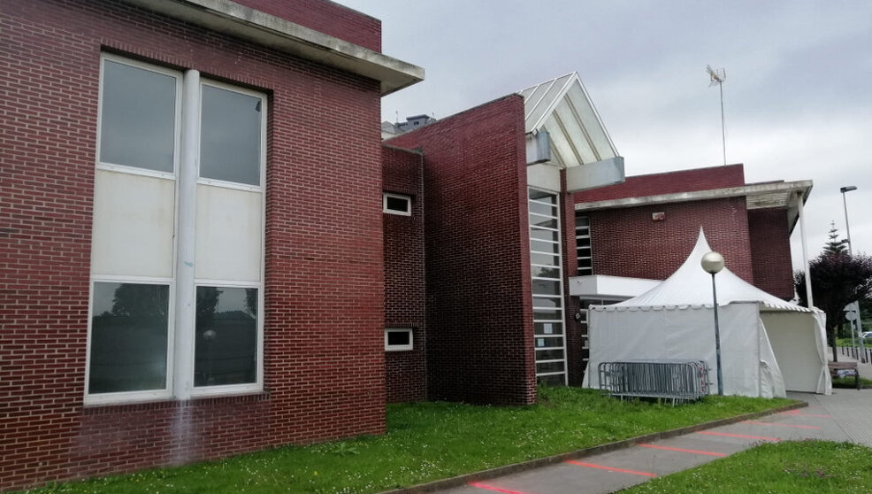 Carpa en el Centro de Salud de Astillero