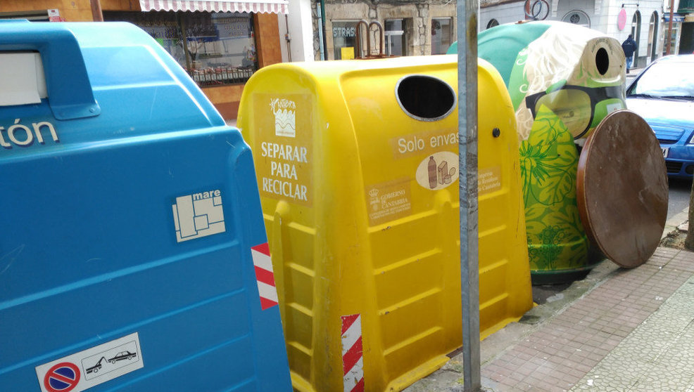 Contenedores de reciclaje