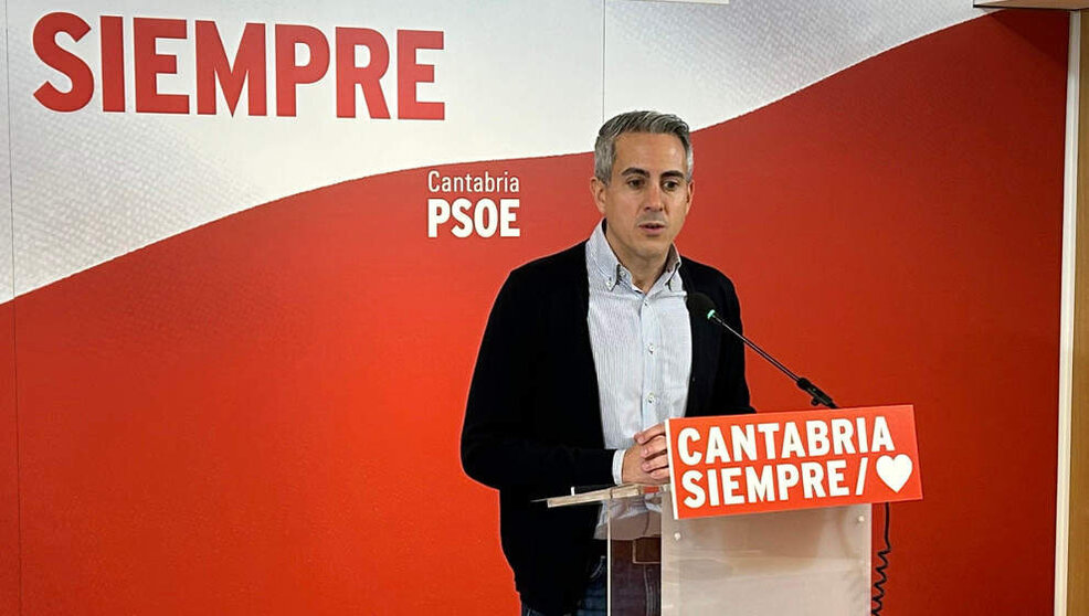 El secretario general del PSOE de Cantabria, Pablo Zuloaga | Foto- edc