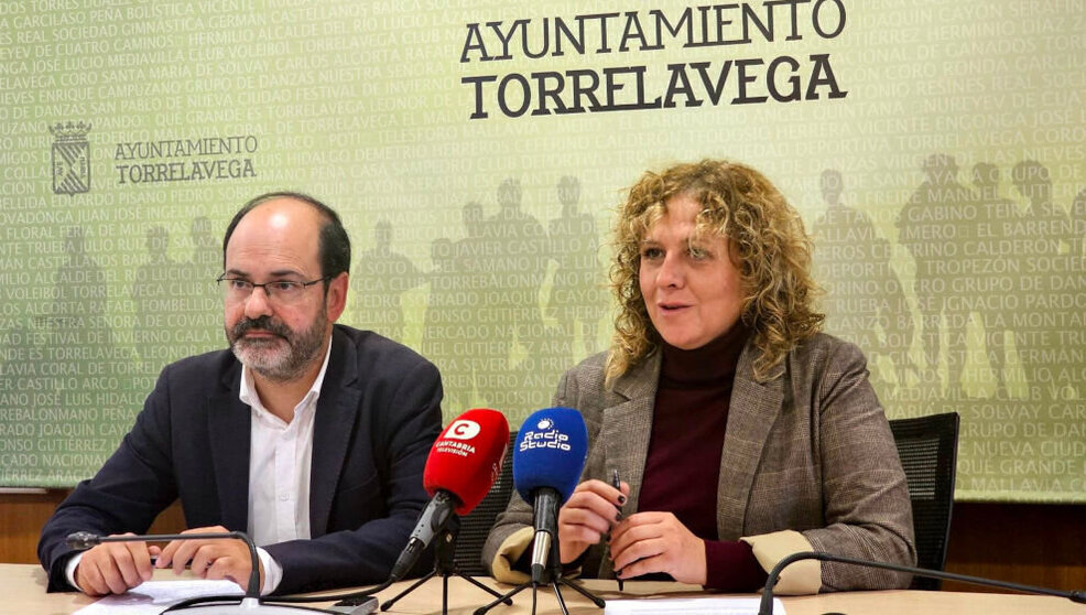 Los concejales de Obras Públicas y Medio Ambiente, José Luis Urraca y Patricia Portilla