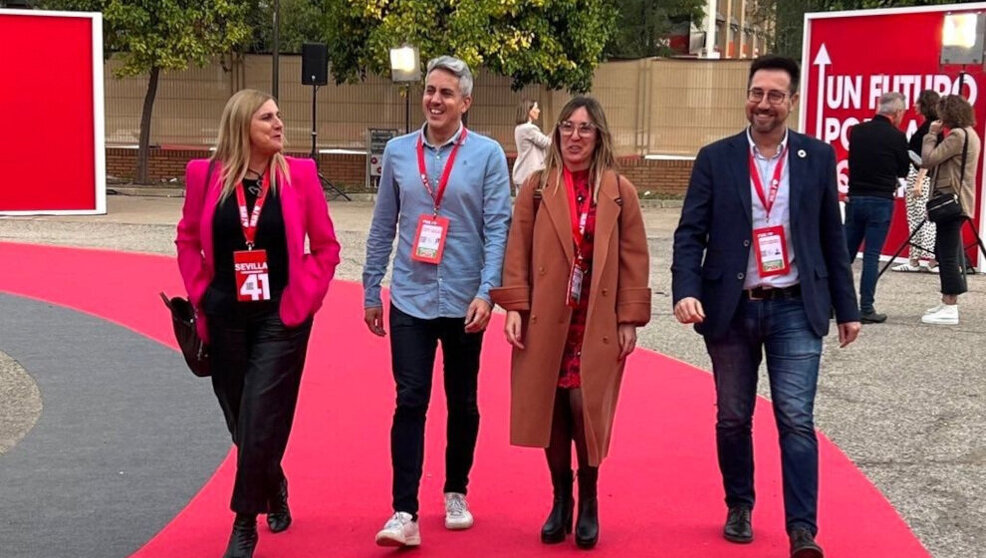 Noelia Cobo, Pablo Zuloaga, Eugenia Gómez de Diego y Javier Incera en Sevilla