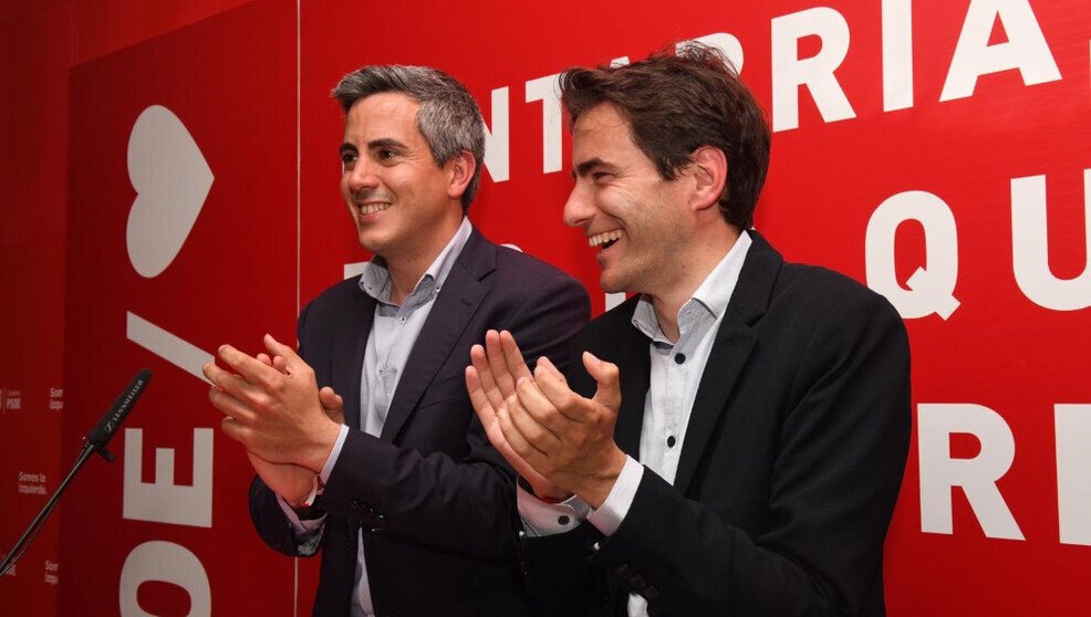 Pablo Zuloaga y Pedro Casares | Foto- PSOE