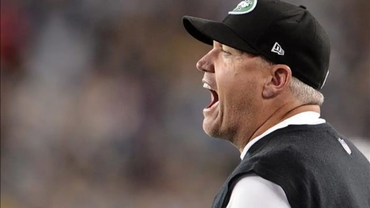 En la imagen, el nuevo entrenador en jefe de los Bills de Buffalo, Rex Ryan. EFE/Archivo