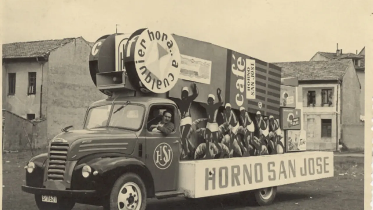 Furgoneta del Horno San José en sus orígenes