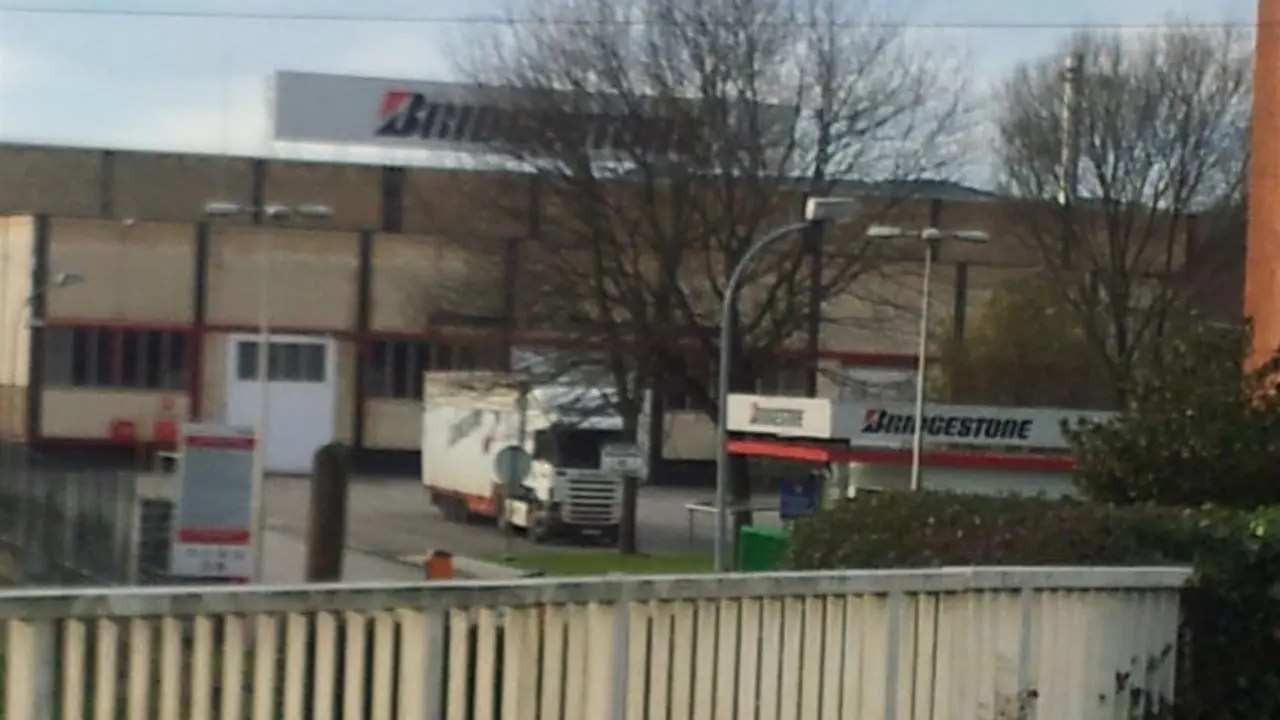 Fábrica de Bridgestone en Puente San Miguel