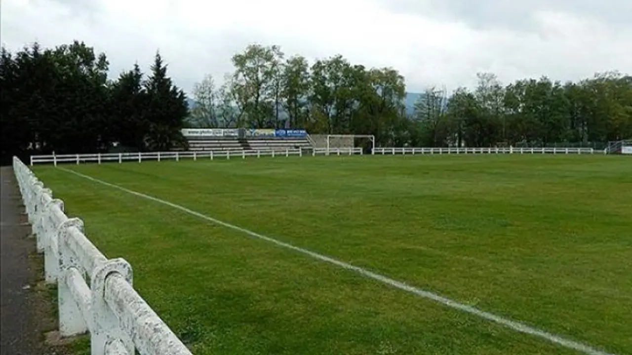 Estadio Municipal Fernando Astobiza de Sarón