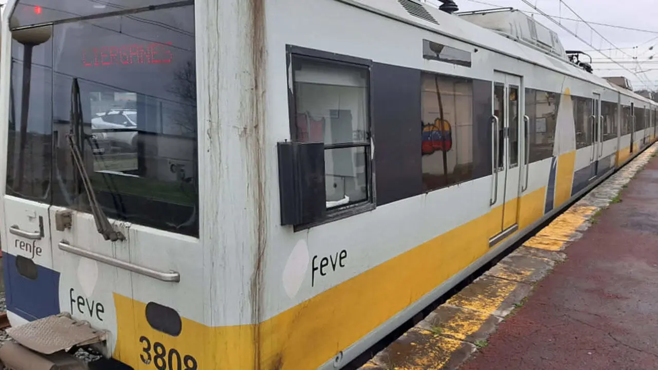 Tren de Cercanías de la línea Santander-Liérganes