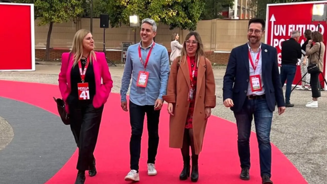 Noelia Cobo, Pablo Zuloaga, Eugenia Gómez de Diego y Javier Incera en Sevilla